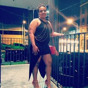 Meet your Posher, Ronnae